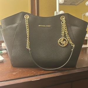 Michael Kors Jet Set Saffiano